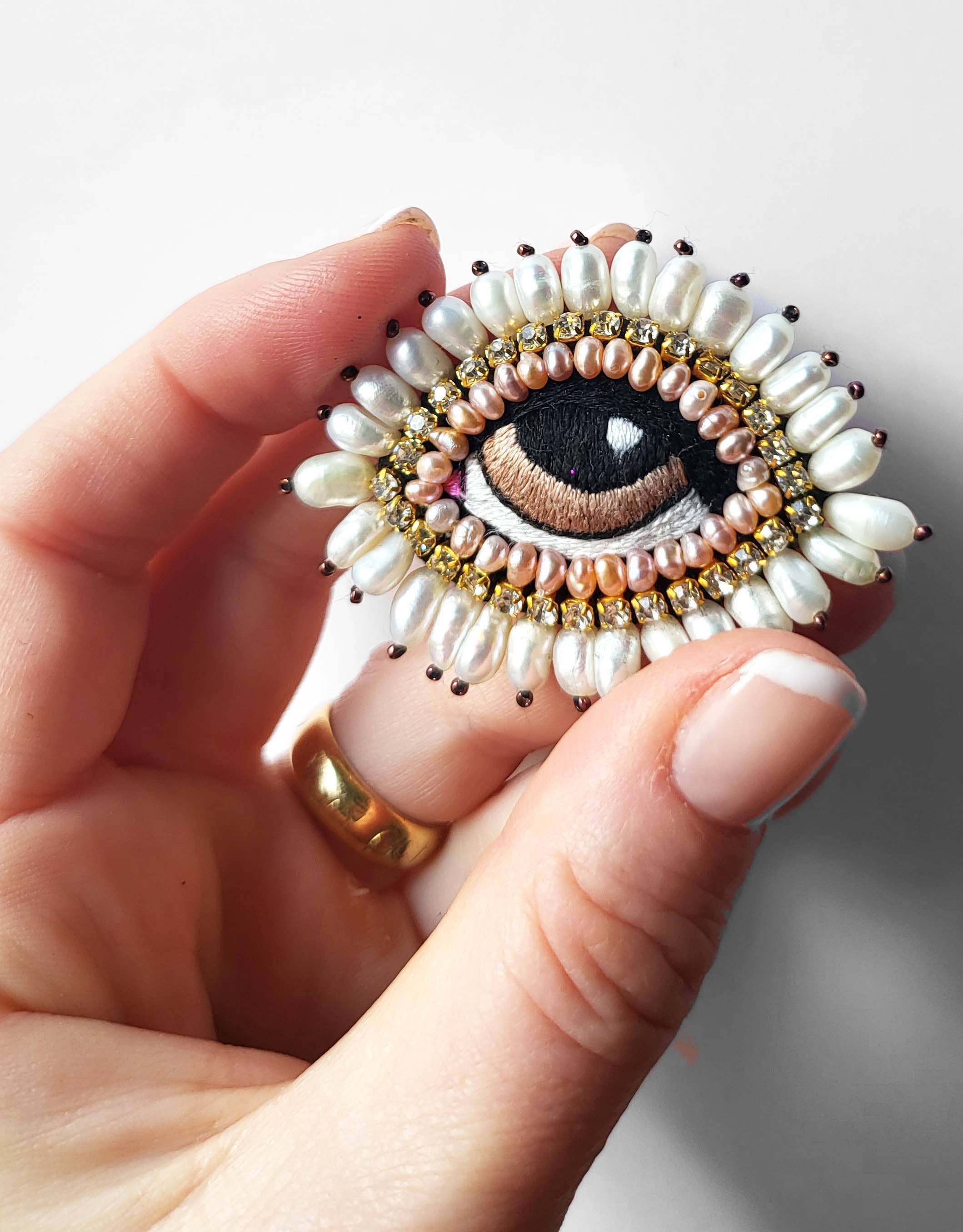 Baroque Eye Brooch With Freshwater Pearls - Miss Parfaite 