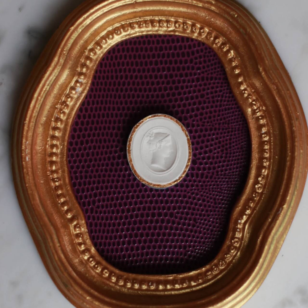 
                  
                    Grand Tour Intaglio Nº 5
                  
                