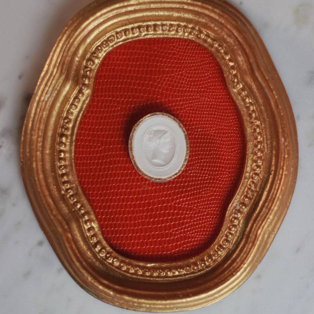 
                  
                    Grand Tour Intaglio Nº 5
                  
                