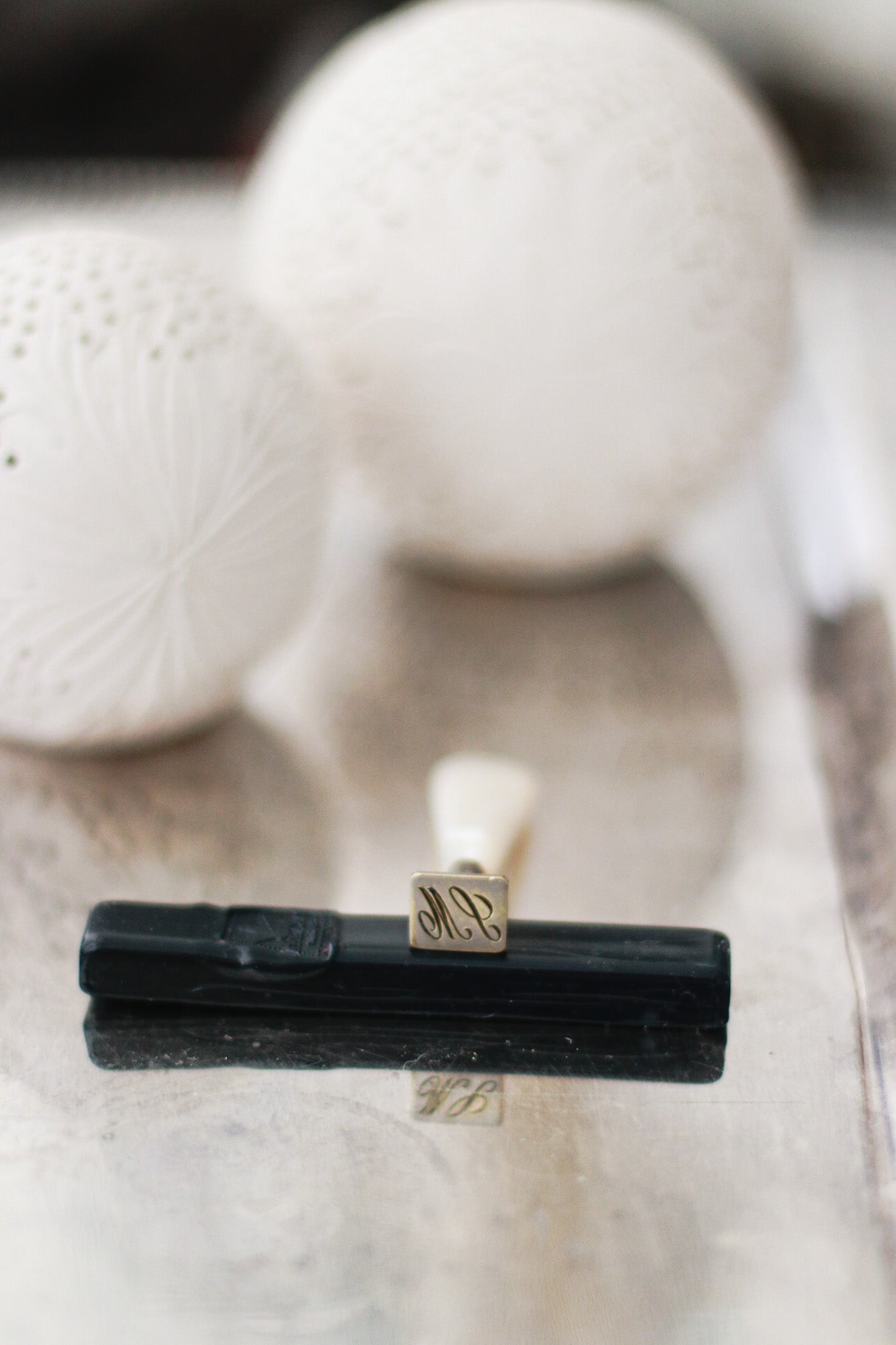 Mother-of-Pearl Antique Wax Seal