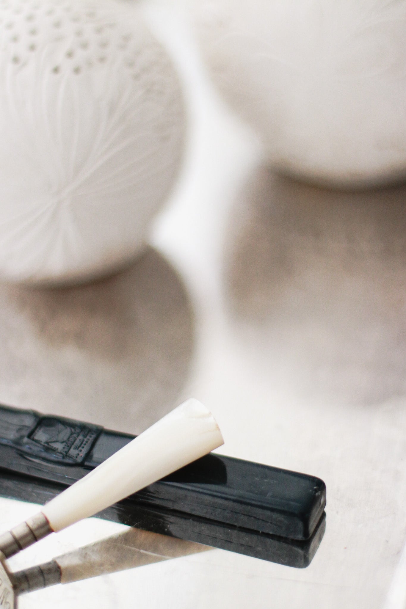 Mother-of-Pearl Antique Wax Seal