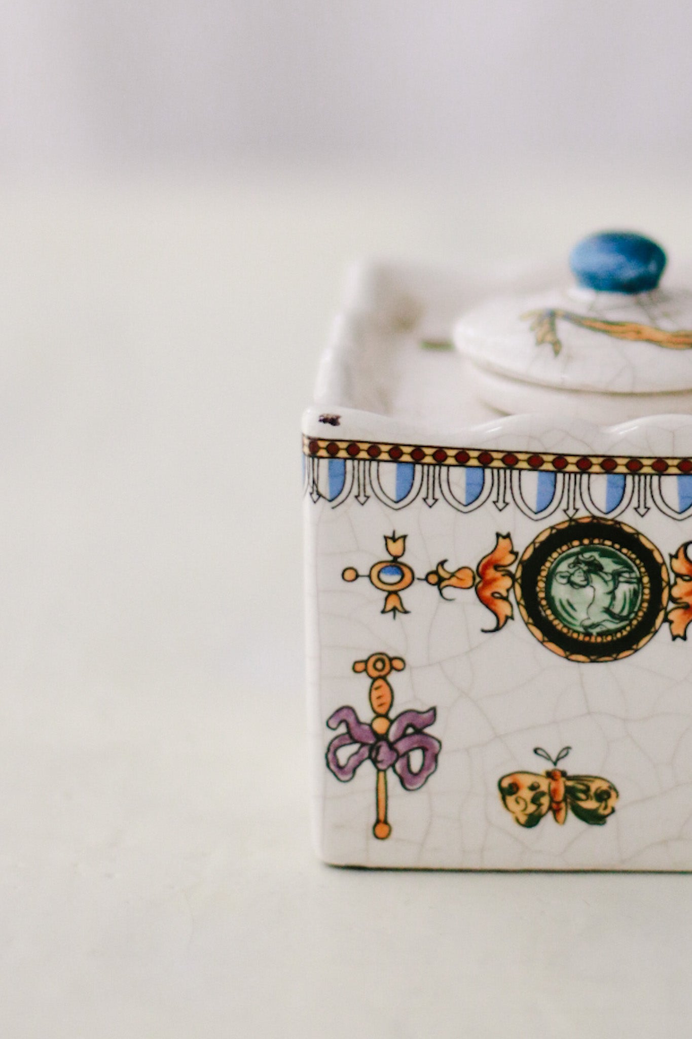 Antique Ceramic Inkwell - Miss Parfaite 