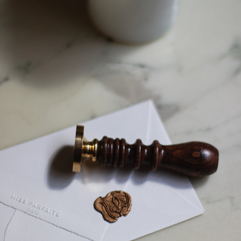FLEUR-DE-LIS WAX SEAL - Miss Parfaite 