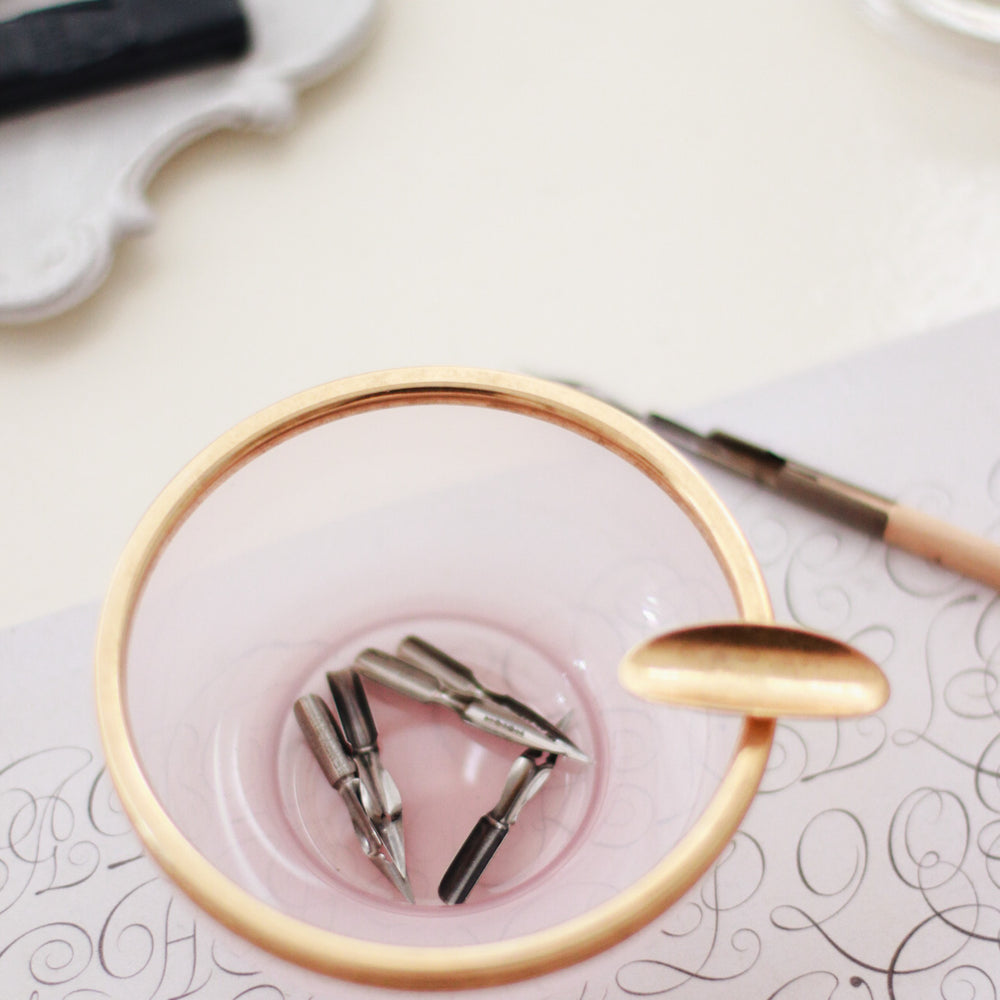 Opaline Bowl - Calligraphy Pen Rest - Miss Parfaite 